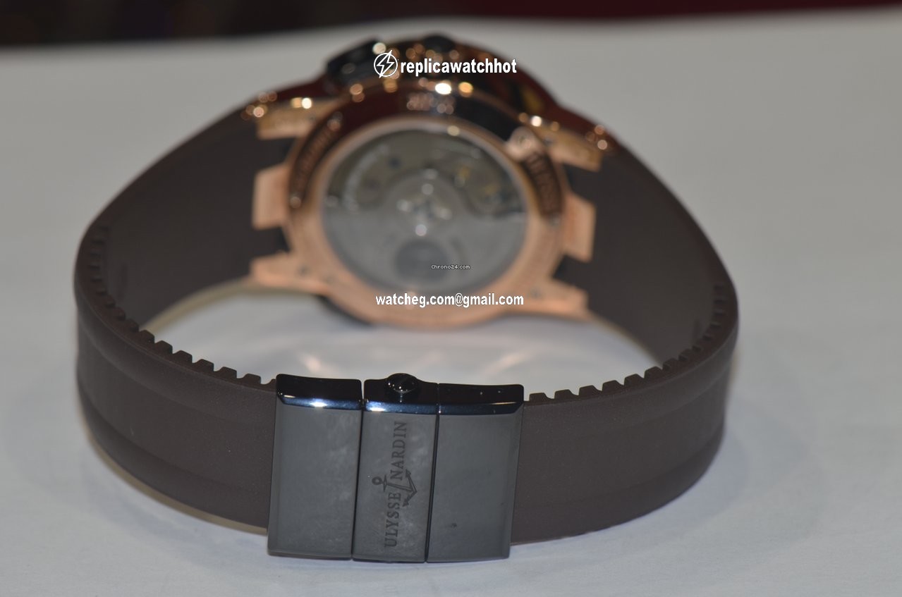 Ulysse Nardin El Toro  Black Toro Mens watch Unisex Automatic Rose gold 322-00-3 4