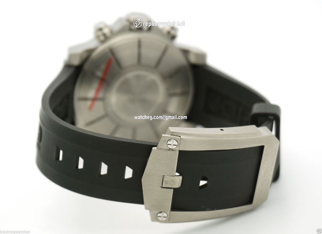 Corum Admirals Cup Mens watch Unisex Automatic Titanium 753.451.04 0371 AN22 4