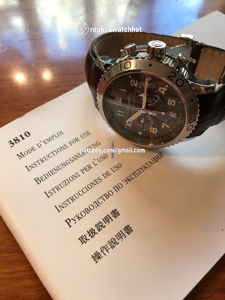 Breguet Type XX - XXI - XXII Mens watch Unisex Automatic Steel 3810ST 4