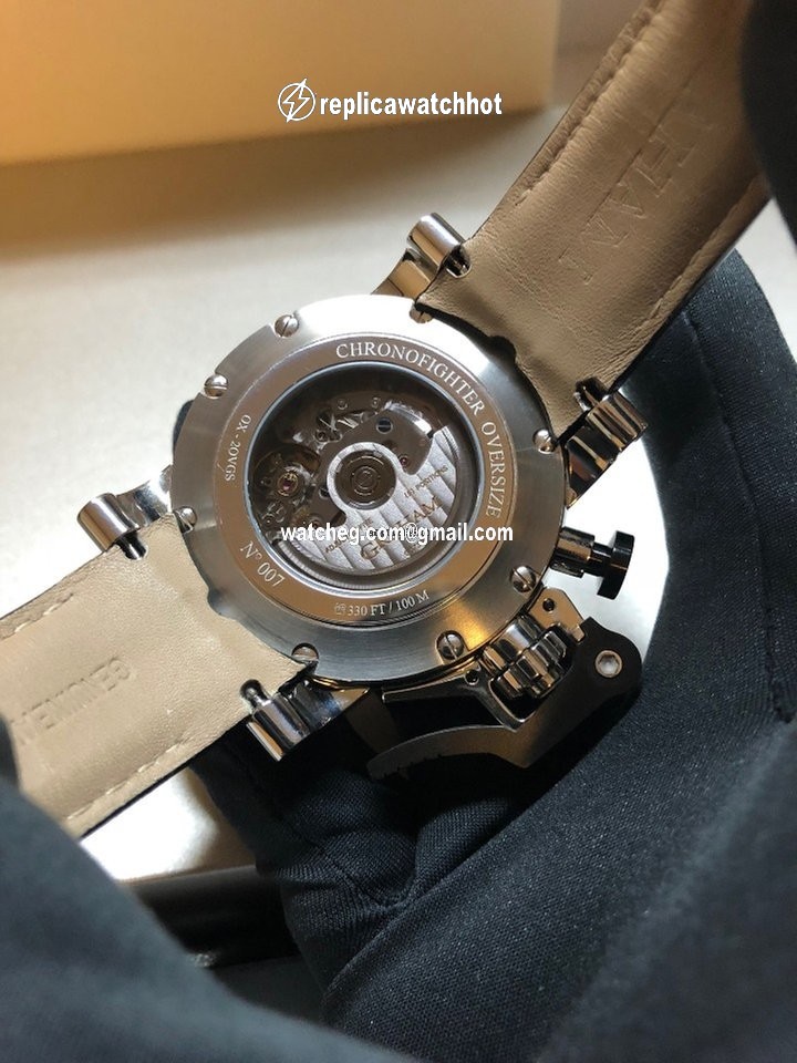 Graham Chronofighter Oversize Mens watch Unisex Automatic Steel 2OVGS.B39A.C118S 4