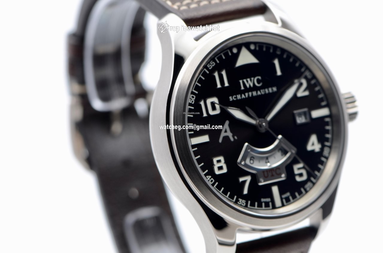 IWC Pilot Mens watch Unisex Automatic White gold IW326102 4
