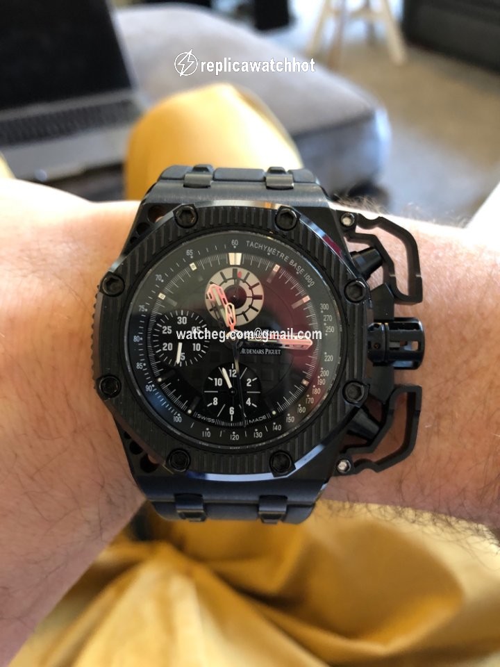 Audemars Piguet Royal Oak Offshore Chronograph Mens watch Unisex Automatic Titanium 26165IO.OO.A002CA.01 5