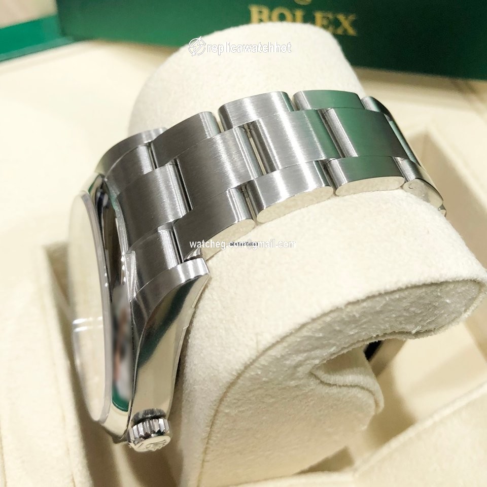Rolex Oyster Perpetual 39 Mens watch Unisex Steel Automatic 114300-0003 5
