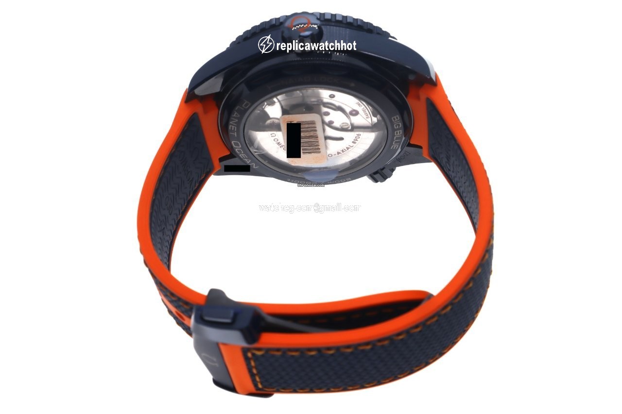 Omega Seamaster Planet Ocean Mens watch Unisex Automatic Ceramic 215.92.46.22.03.001 5