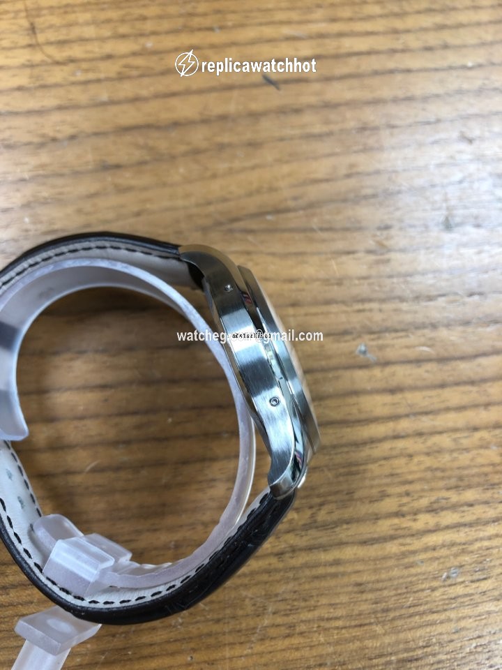 Baume & Mercier Clifton Mens watch Unisex Automatic Steel 10055 5