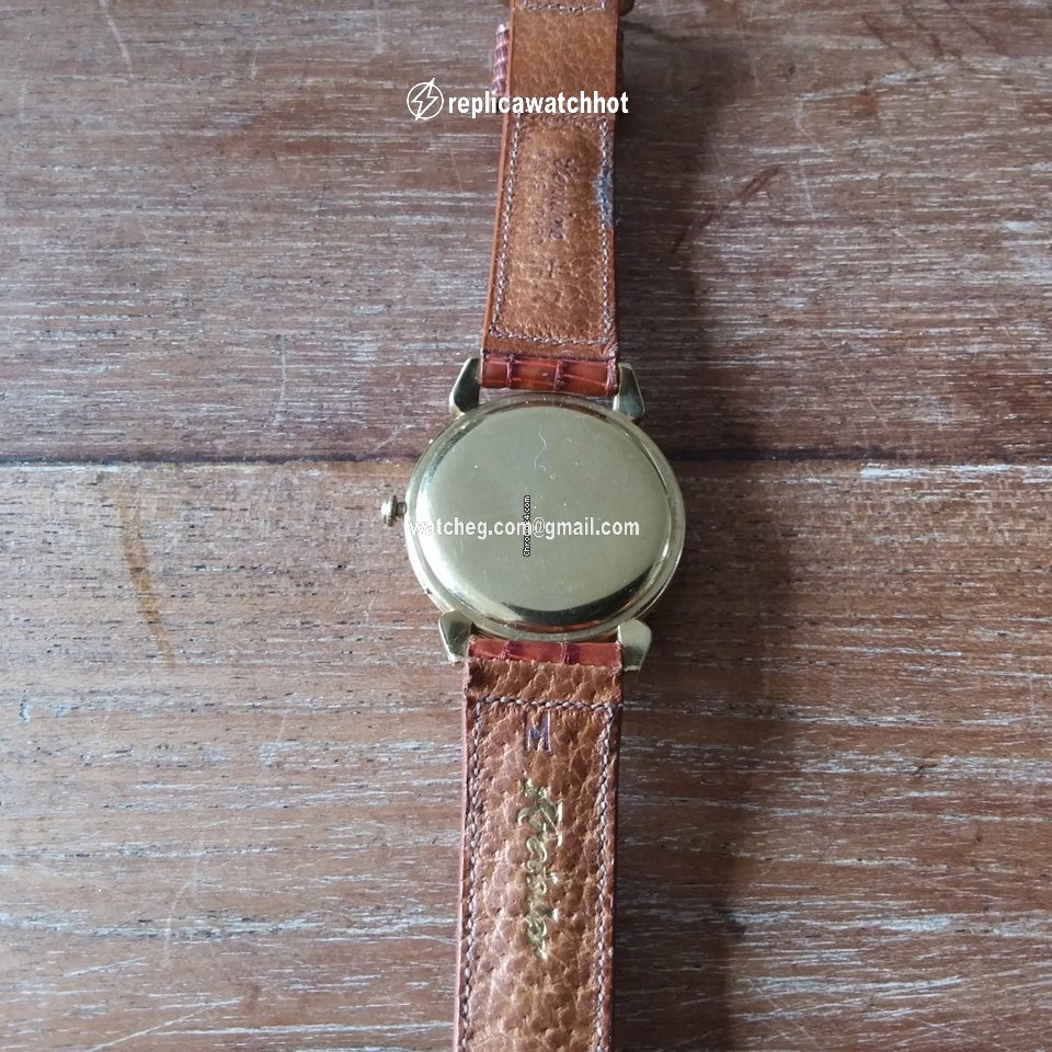 Movado Mens watch Unisex Manual winding Yellow gold 4820 5