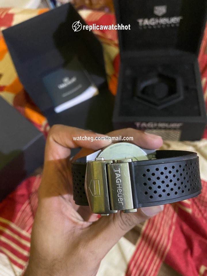 TAG Heuer Connected Mens watch Unisex Automatic Titanium SBF8A8001 5