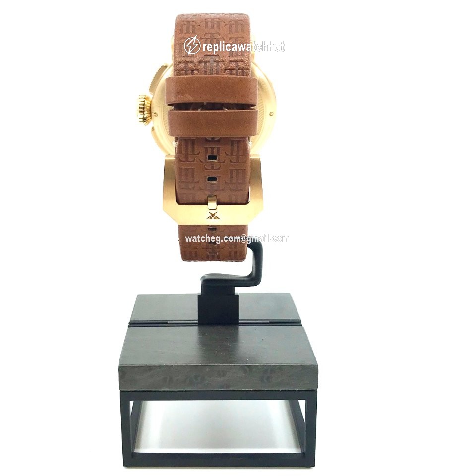 Zenith Pilot Mens watch Unisex Automatic Yellow gold 30.2430.4069 78.C811 5