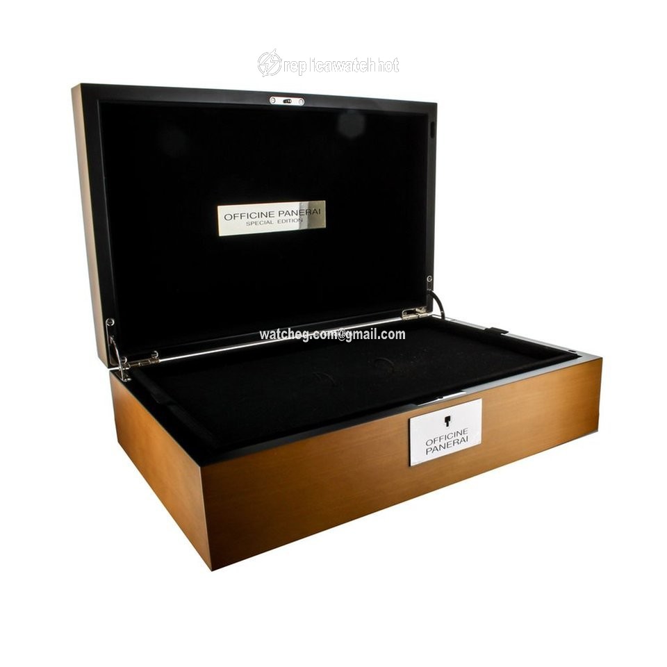Panerai Special Editions Mens watch Unisex Manual winding Steel PAM721 5
