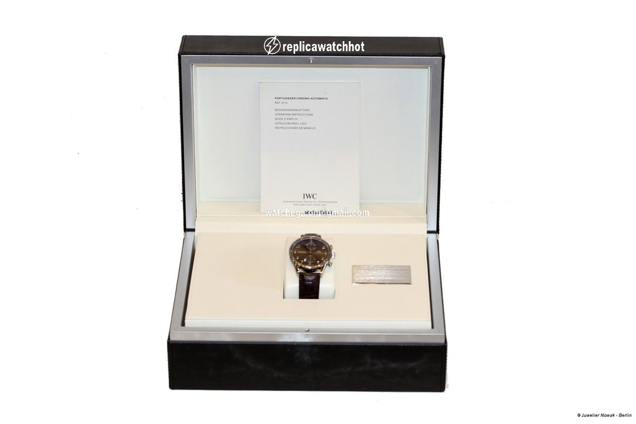 IWC Portuguese Chronograph Mens watch Unisex Automatic White gold IW371431 5
