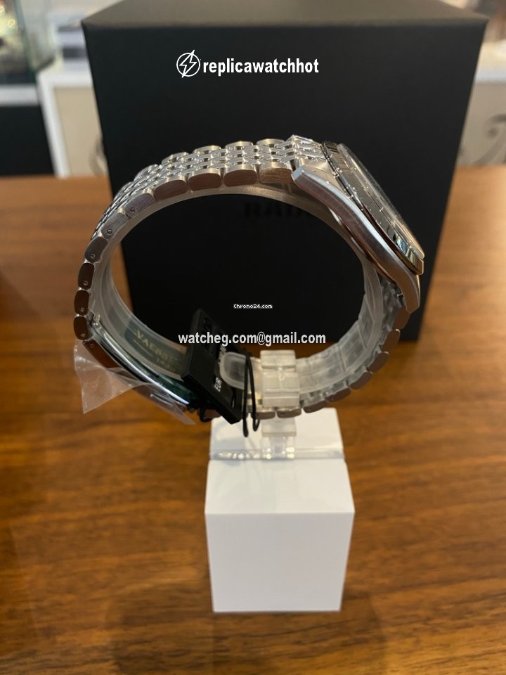 Rado HyperChrome Womens watch Quartz Steel R33104918 5