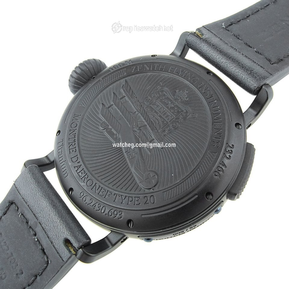 Zenith Pilot Type 20 GMT Mens watch Unisex Automatic Titanium 96.2430.693 5