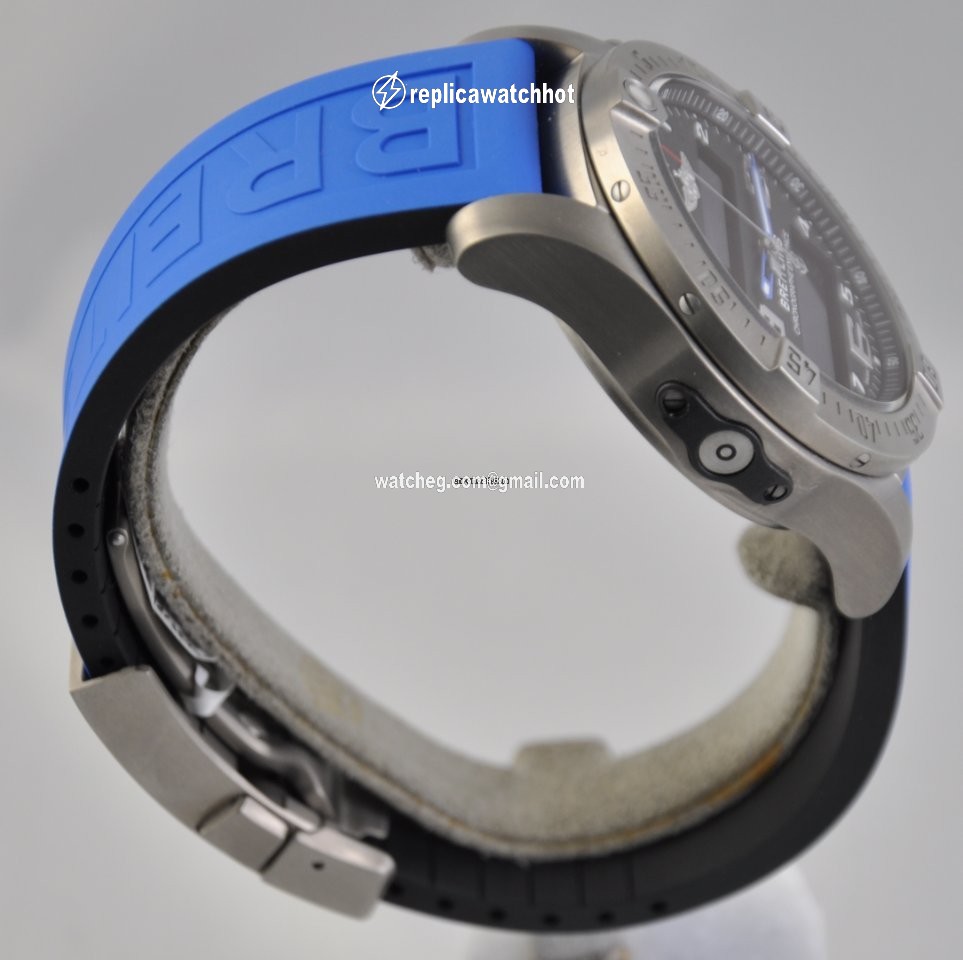 Breitling Exospace B55 Connected Mens watch Unisex Quartz Titanium EB5510H2 BE79 235S 5