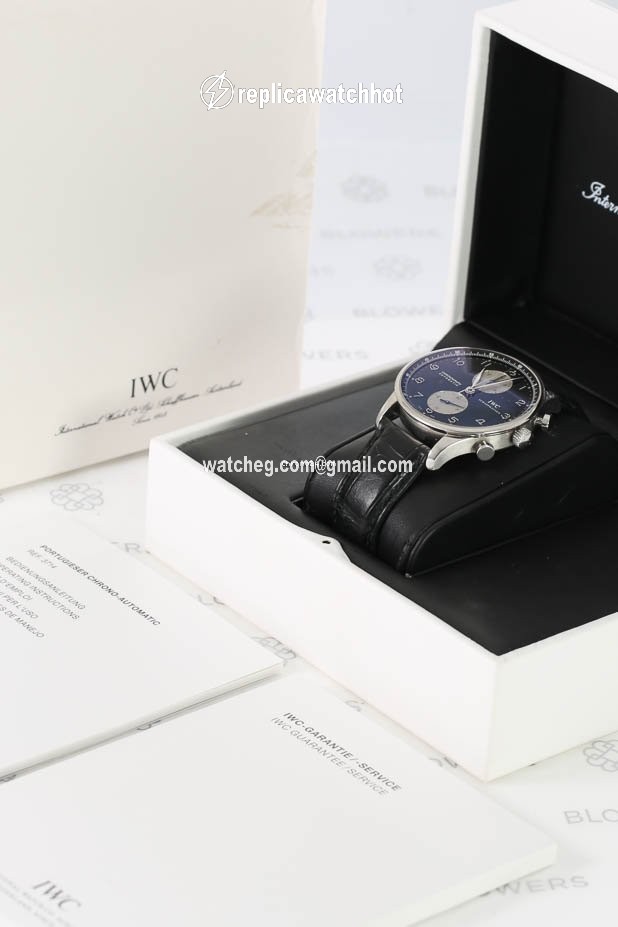 IWC Portuguese Chronograph Mens watch Unisex Automatic Steel IW371417 5