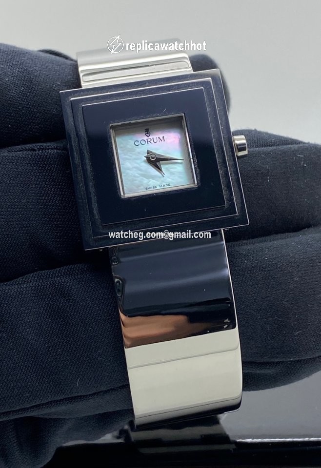 Corum Womens watch Steel 101.251.90 5
