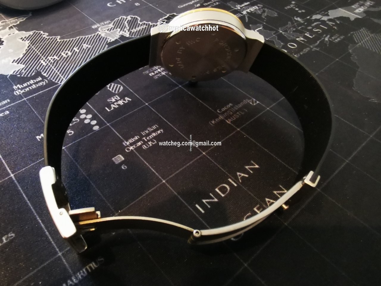Porsche Design Mens watch Unisex Quartz Gold Steel 3720-002 5