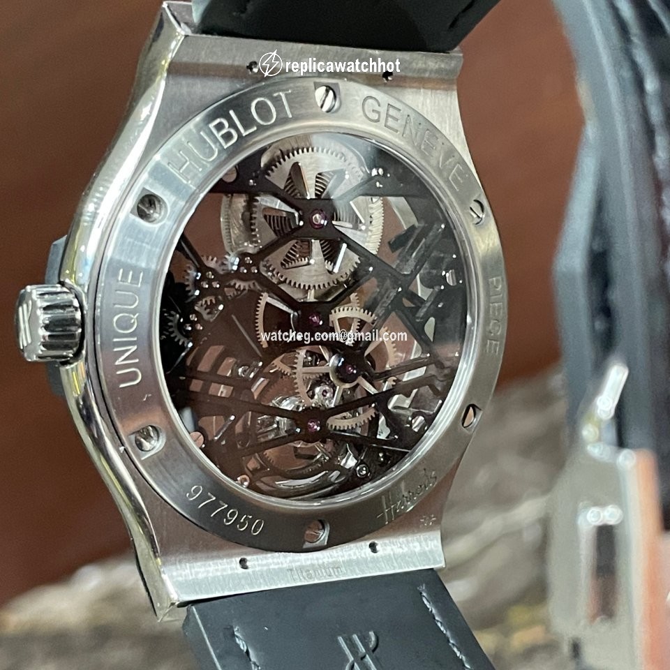 Hublot Classic Fusion 45, 42, 38, 33 mm Mens watch Unisex Manual winding Titanium 505.NX.0170.LR 5