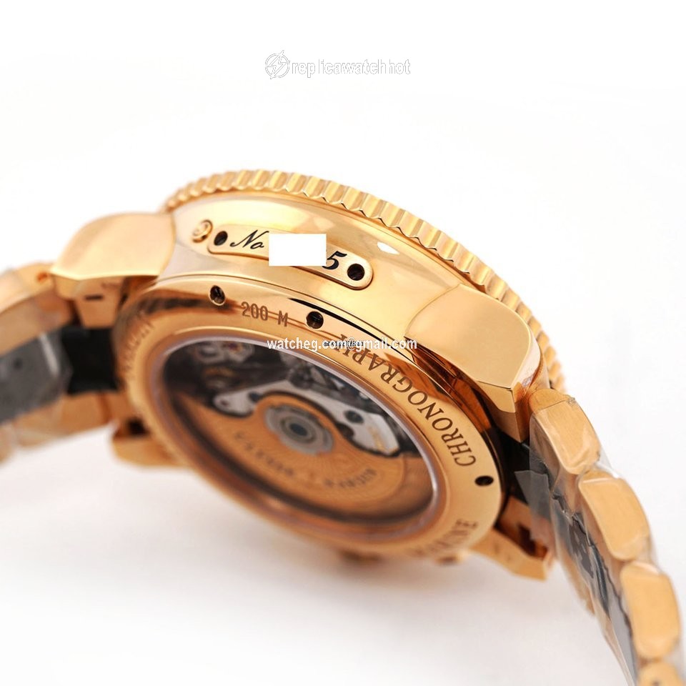 Ulysse Nardin Maxi Marine Diver Mens watch Unisex Automatic Rose gold 8006-102-8C 926 5