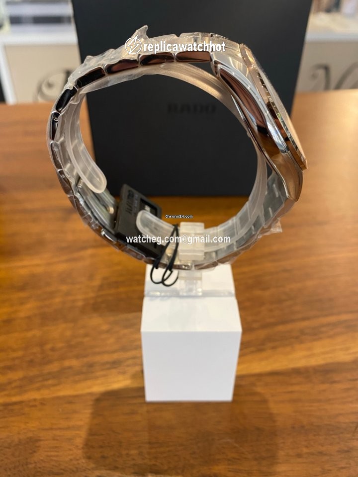 Rado HyperChrome Mens watch Unisex Quartz Steel R32502103 5
