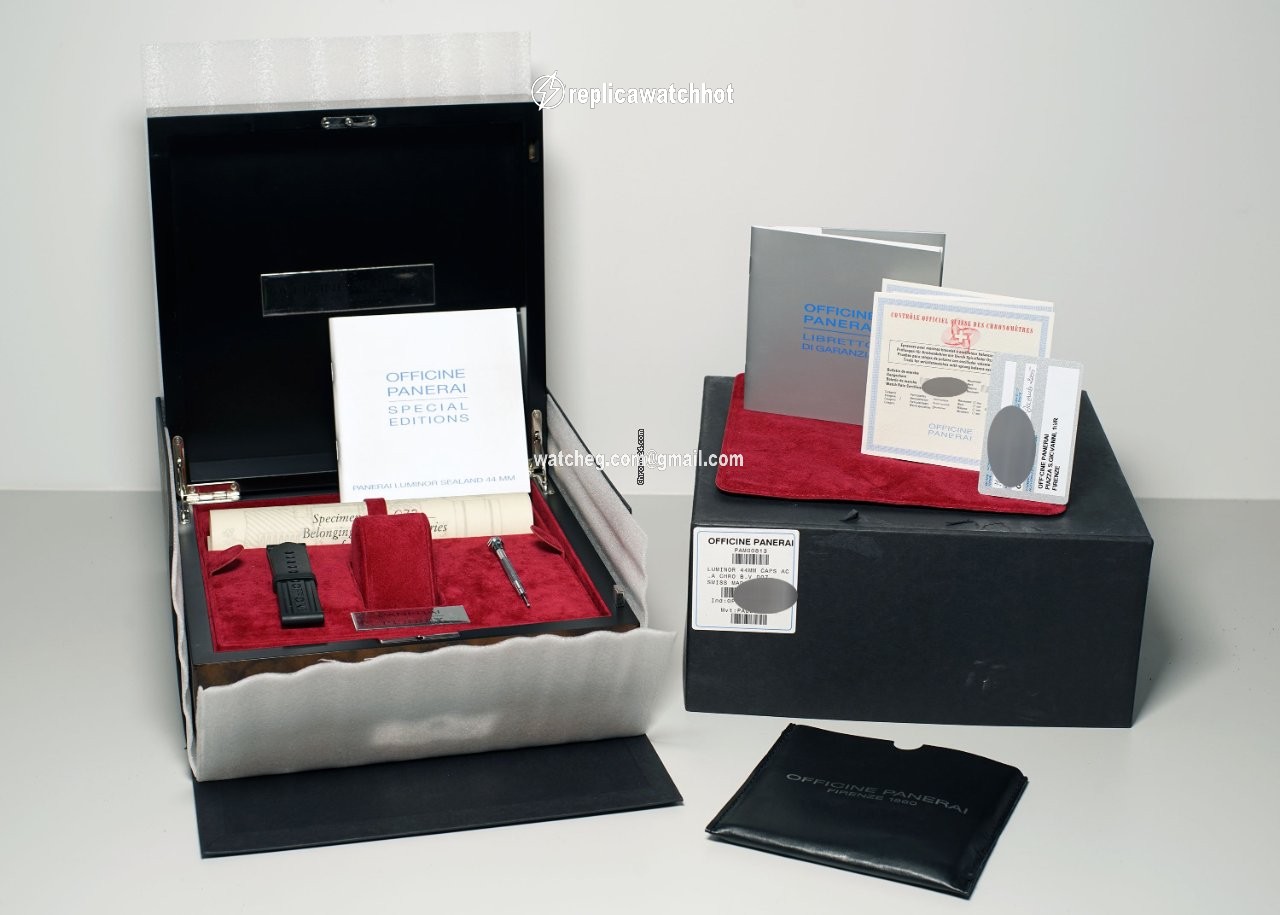 Panerai Special Editions Automatic Steel PAM 00813 5
