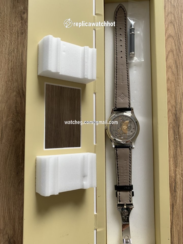 Patek Philippe Perpetual Calendar Mens watch Unisex Automatic Platinum 5140P-017 5
