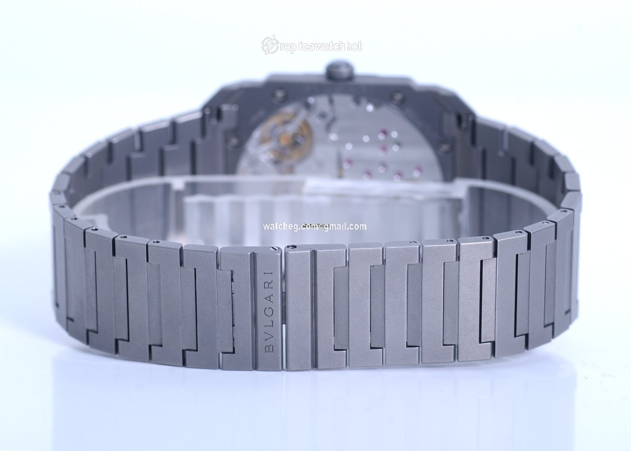 Bulgari Octo Mens watch Unisex Automatic Titanium 103023 5