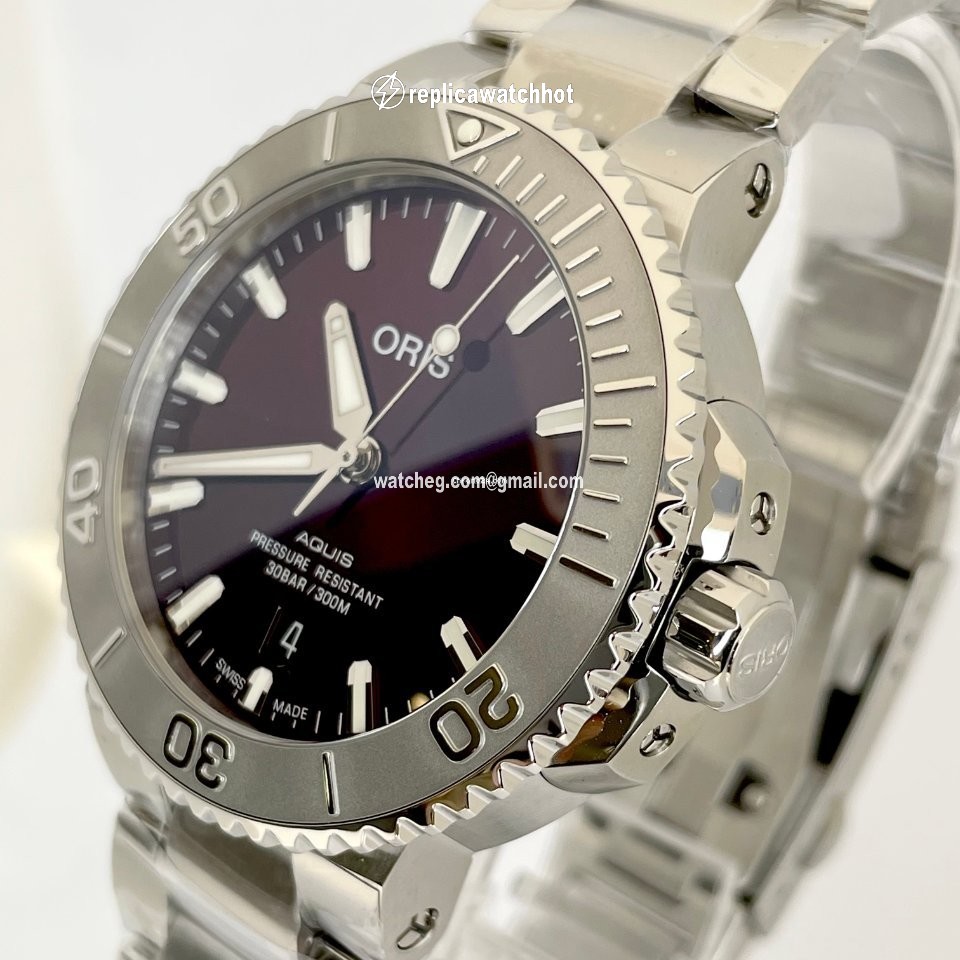 Oris Aquis Date Mens watch Unisex Automatic Steel 01 733 7766 4158 07 8 22 05PEB 5