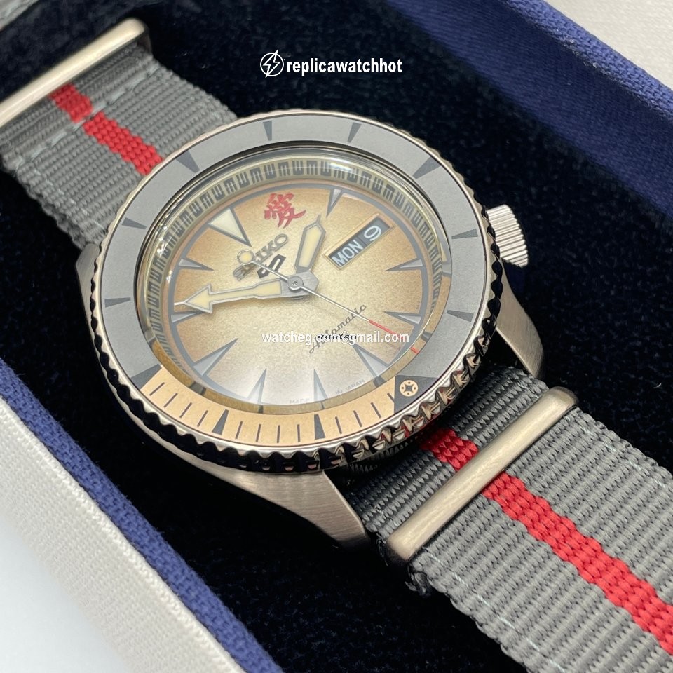 Seiko 5 Sports Mens watch Unisex Automatic Steel SBSA093 5