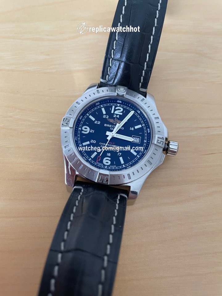 Breitling Colt Quartz Mens watch Unisex Quartz Steel A7438811 BD45 5