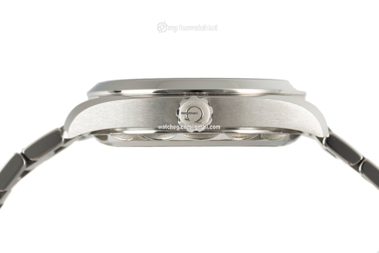 Omega Seamaster Aqua Terra Mens watch Unisex Automatic Steel 220.10.41.21.06.001 5