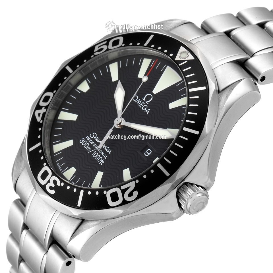 Omega Seamaster Diver 300 M Mens watch Unisex Quartz Steel 2264.50.00 5