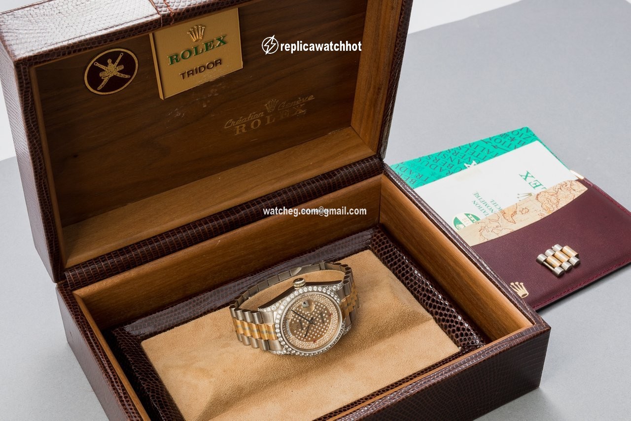Rolex Day-Date 36 Mens watch Unisex White gold Automatic 118139 5