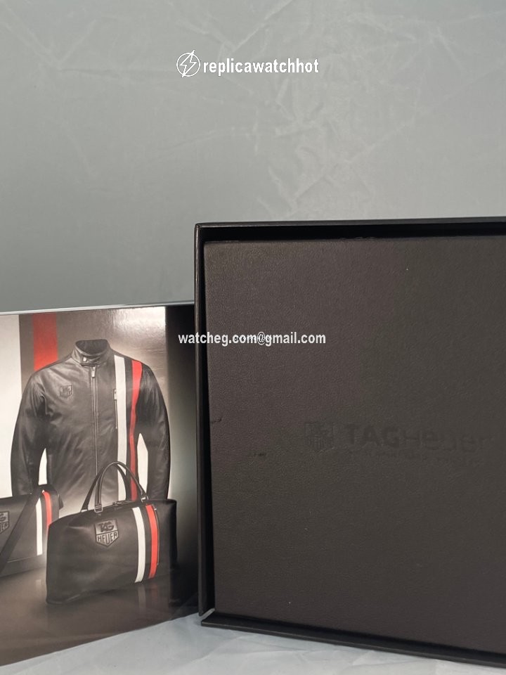 TAG Heuer Formula 1 Quartz Mens watch Unisex Steel WAU111C.BA0869 5