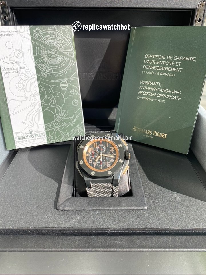 Audemars Piguet Royal Oak Offshore Mens watch Unisex Automatic Ceramic 26378IO.OO.A001KE.01 5