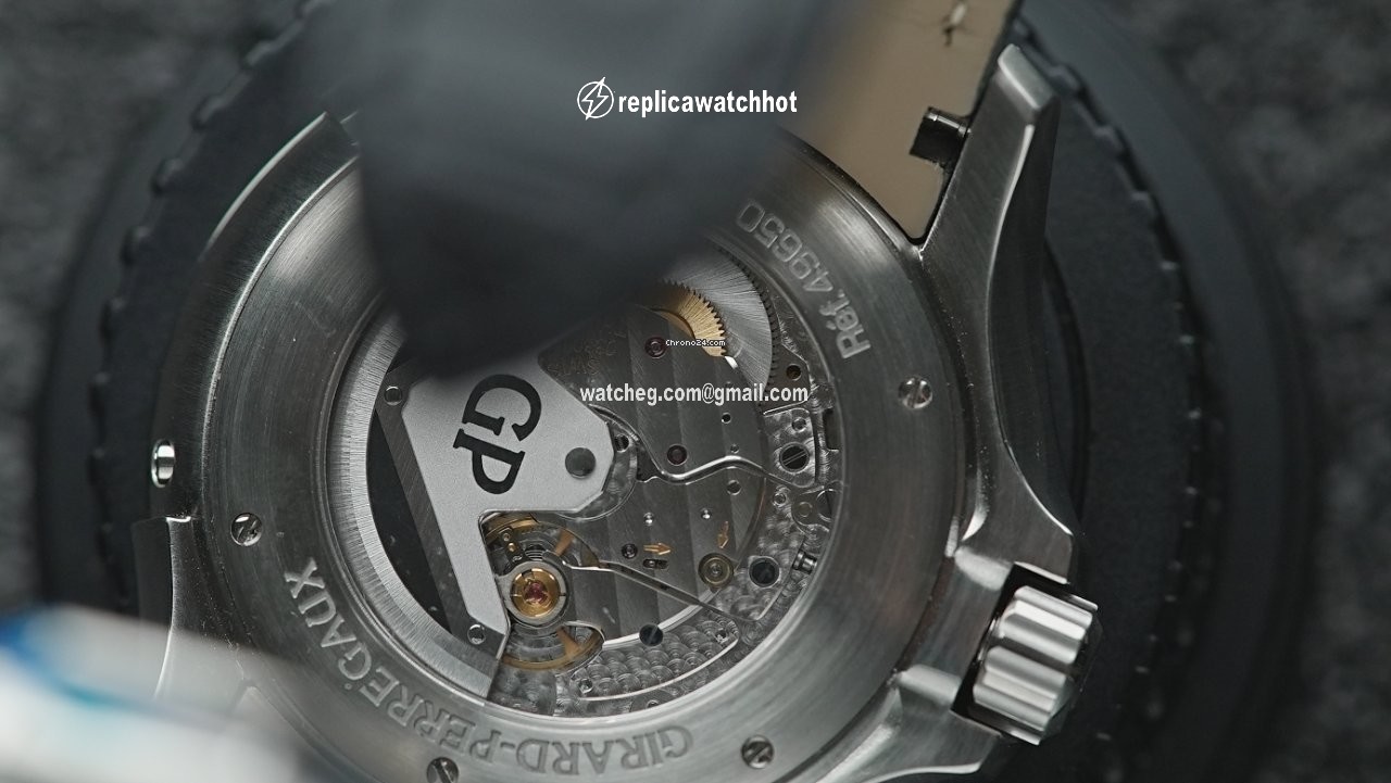 Girard Perregaux Traveller Mens watch Unisex Automatic Steel 49650-11-131-BB6A 5