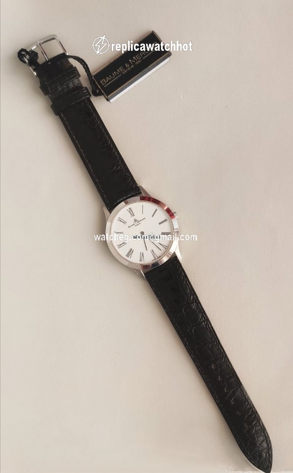 Baume & Mercier Mens watch Unisex Quartz White gold M0A06494 5