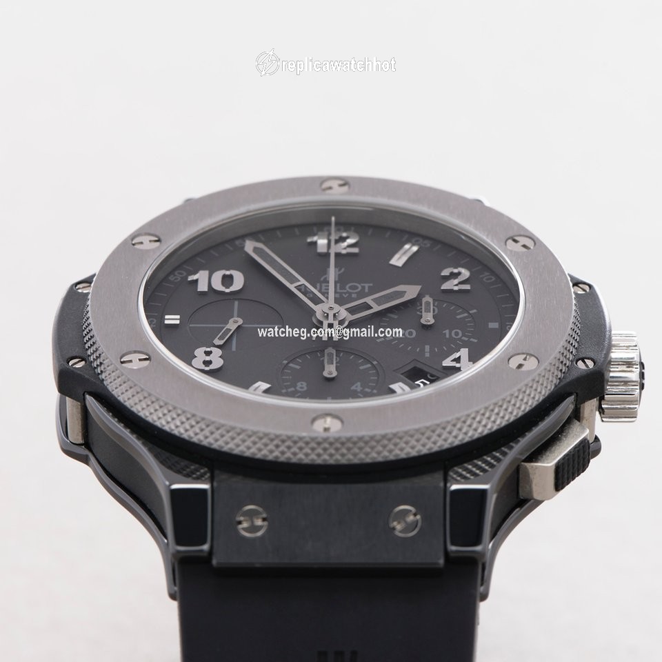 Hublot Big Bang 44 mm Mens watch Unisex Automatic Ceramic 301.CT.130.RX 5