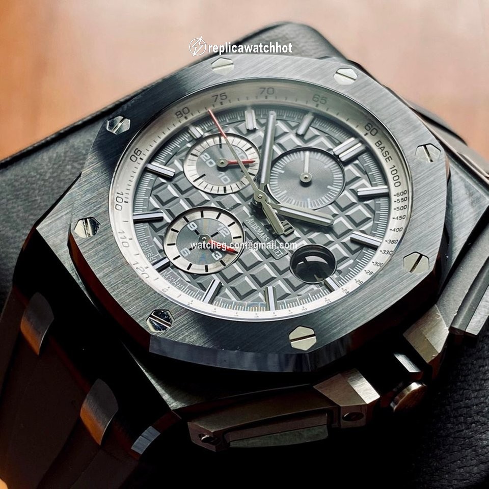 Audemars Piguet Royal Oak Offshore Chronograph Mens watch Unisex Automatic Ceramic 26405CE.OO.A002CA.01 5