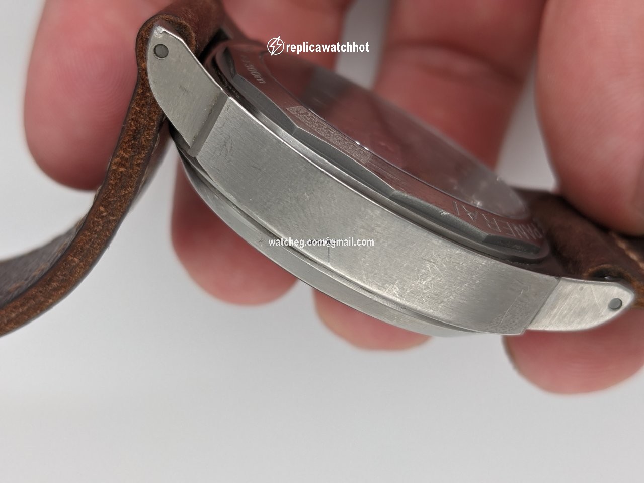 Panerai Luminor Marina Mens watch Unisex Manual winding Titanium PAM 00116 5