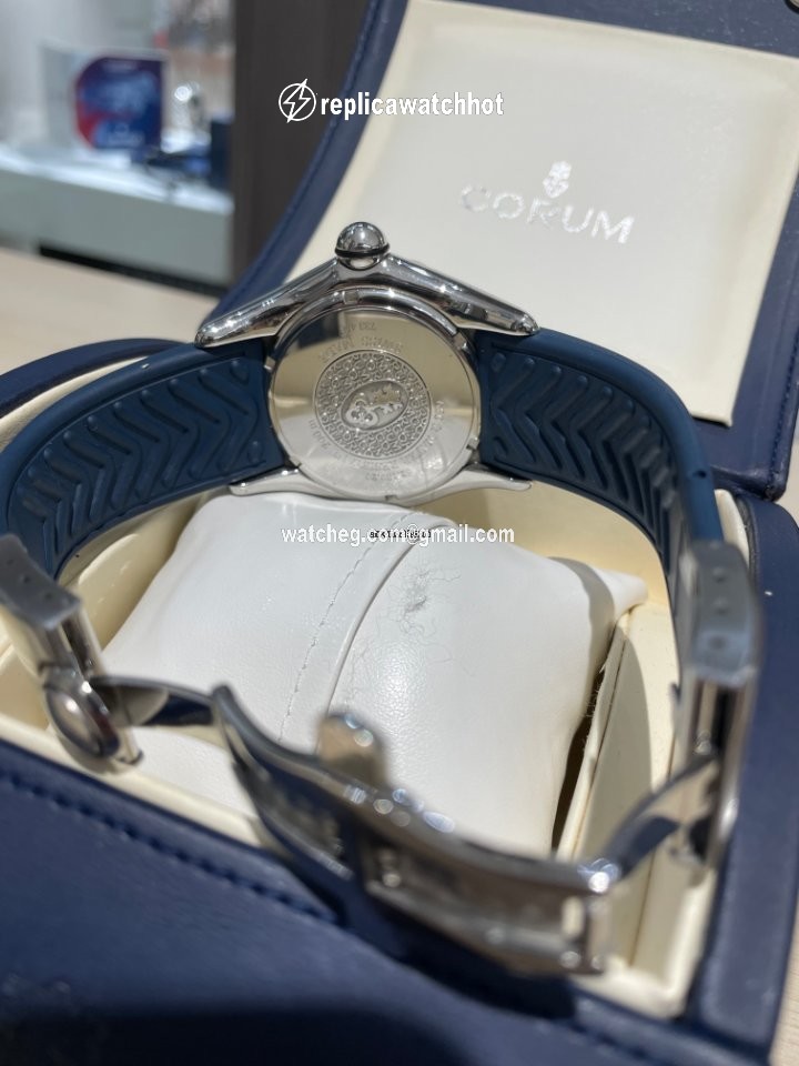 Corum Bubble Mens watch Unisex Automatic Steel 285190.20 5