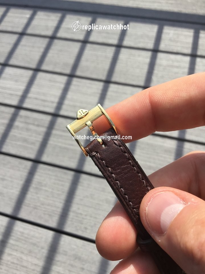 Jaeger-LeCoultre Mens watch Unisex Manual winding Yellow gold 141.010.1 5