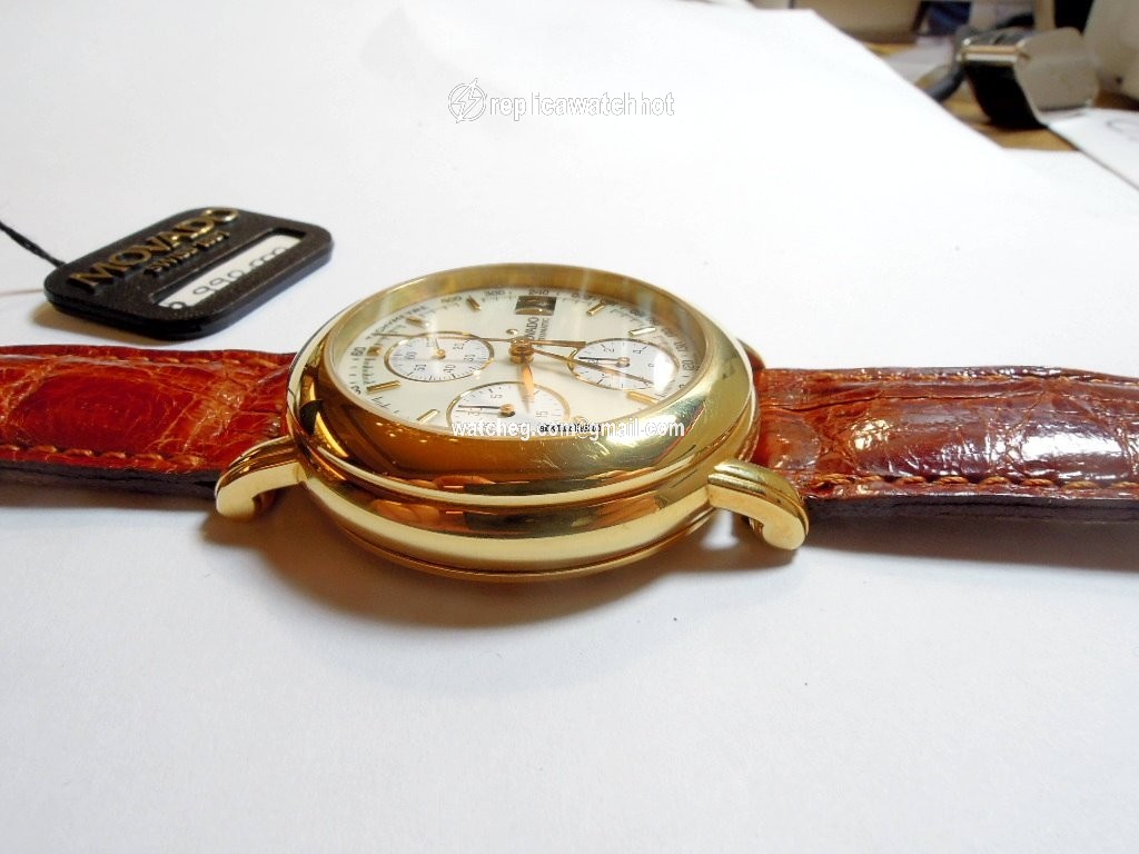 Movado Mens watch Unisex Automatic Yellow gold movado cronografo 1881 5