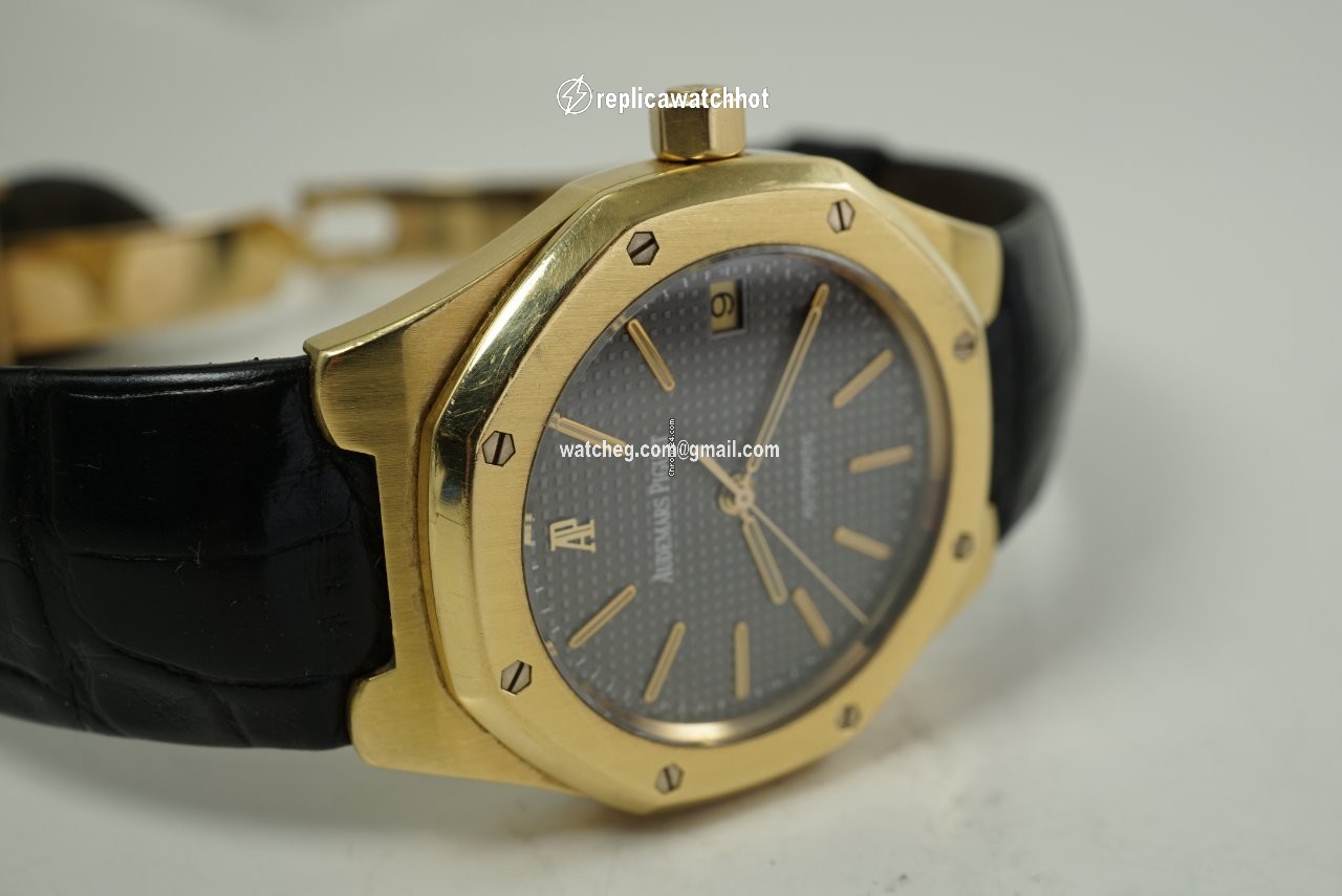 Audemars Piguet Royal Oak Mens watch Unisex Automatic Yellow gold 14800BA 5