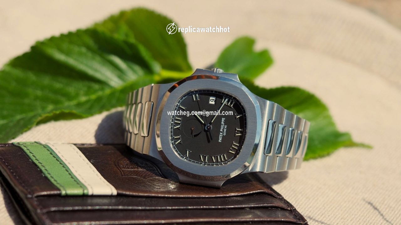 Patek Philippe Nautilus Mens watch Unisex Automatic Steel 3710 1A 5