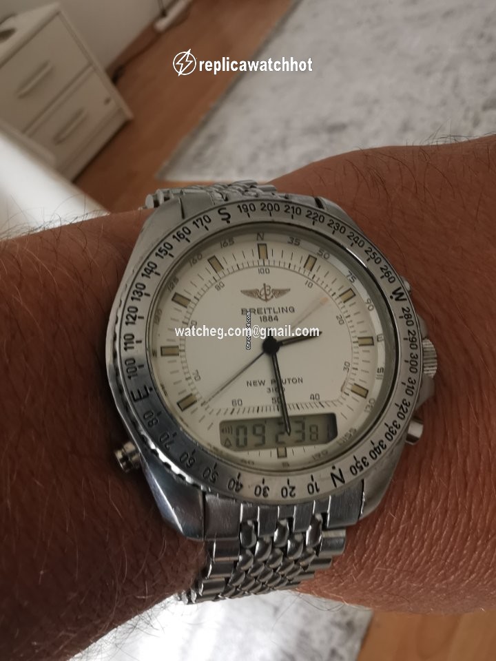 Breitling Pluton A51037 5