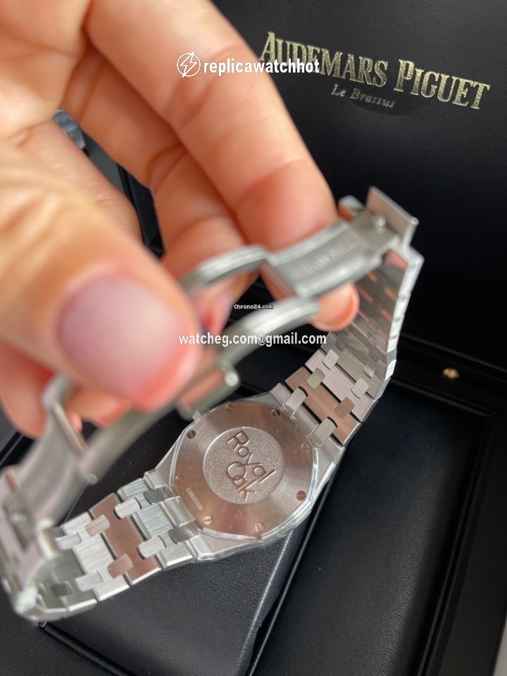 Audemars Piguet Royal Oak Lady Womens watch Quartz Steel 67650ST.OO.1261ST.01 5