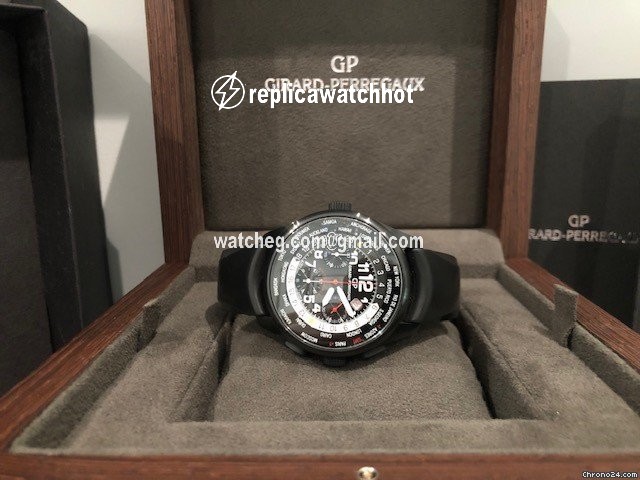 Girard Perregaux WW.TC Automatic Ceramic 49820-32-611-FK6A 5