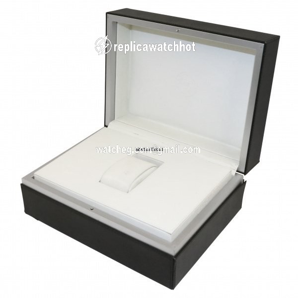 IWC Portuguese Chronograph Automatic White gold IW371474 5
