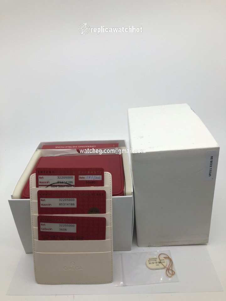 Omega Speedmaster Day Date Mens watch Unisex Steel 3220.50 5