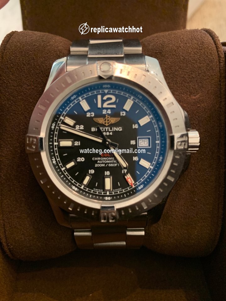 Breitling Colt Automatic Mens watch Unisex Automatic Steel A1738811 BD44 173A 5